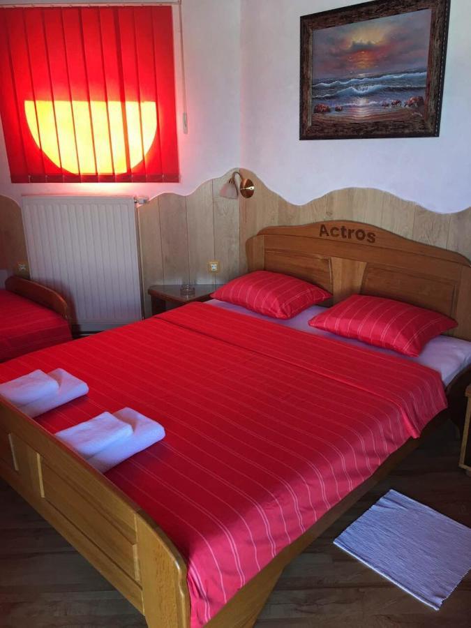 Motel Pizzeria Actros Nova Topola المظهر الخارجي الصورة